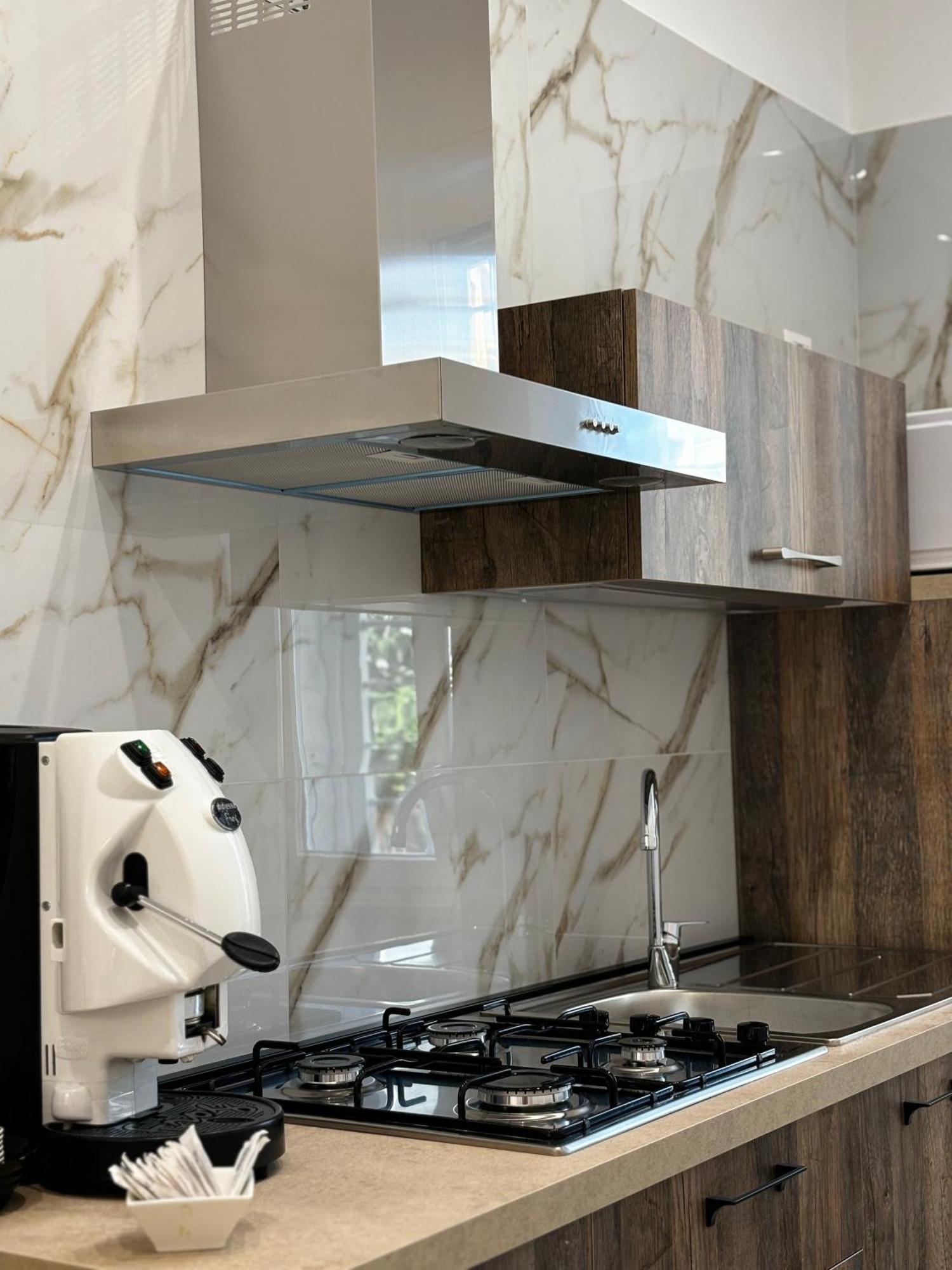 شقة A Casa Di Nina Modern House بومبيي المظهر الخارجي الصورة